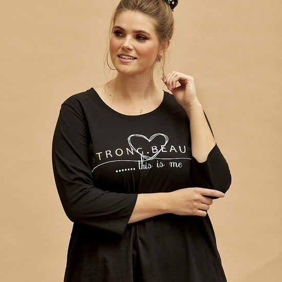 Bluse med print foran fra Zhenzi-Pluspige