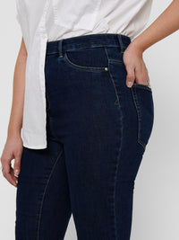 Ultra highwaist jeans fra Carmakoma-Pluspige