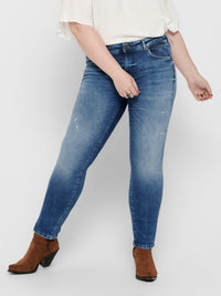 Smarte forvasket jeans fra Carmakoma-Pluspige
