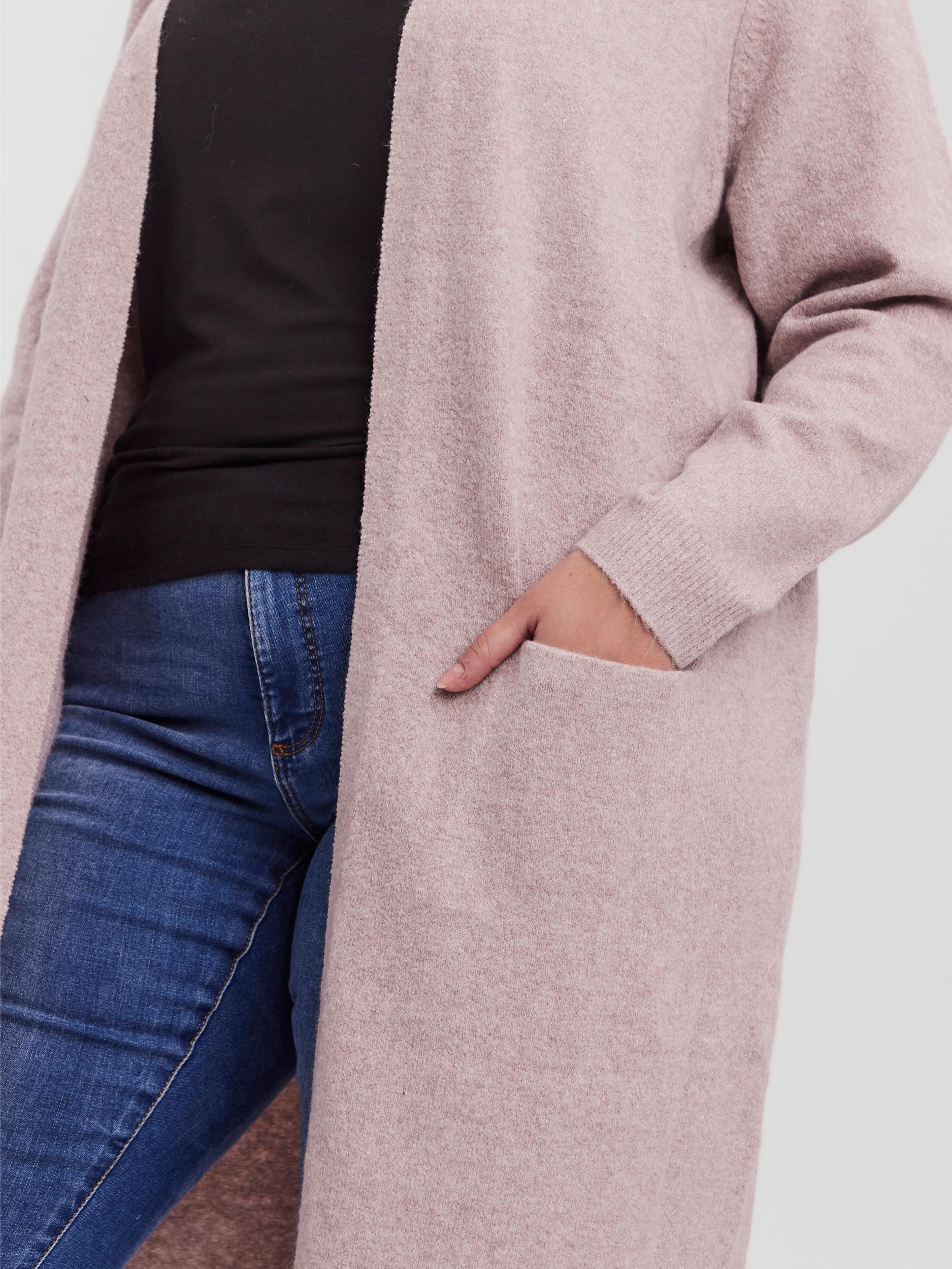 Lang cardigan fra Vero Moda Curve-Pluspige