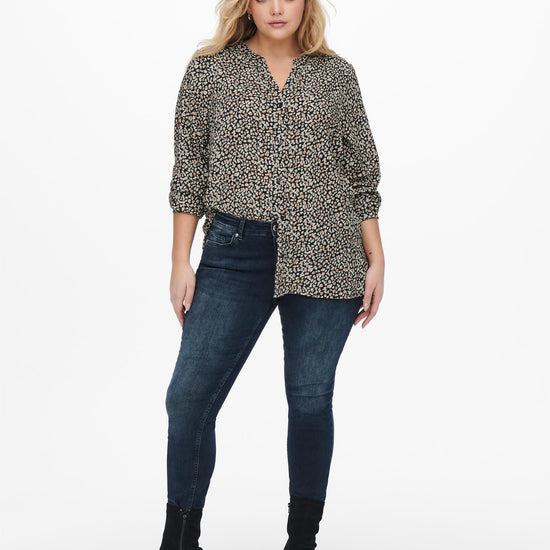 Skjorte med print fra Carmakoma-Pluspige