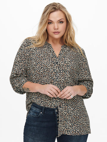 Skjorte med print fra Carmakoma-Pluspige