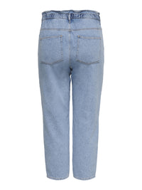 Løstsiddende jeans fra Carmakoma-Pluspige