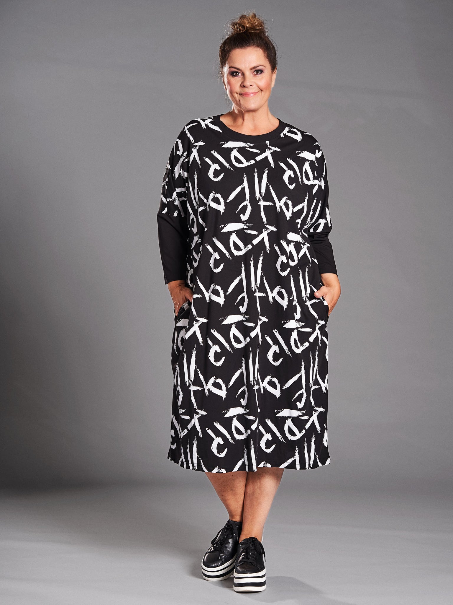 markedsføring ketcher mikroskopisk GoPia Oversize Dress