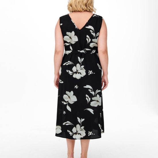 Carluxmille kjole fra Carmakoma-Pluspige